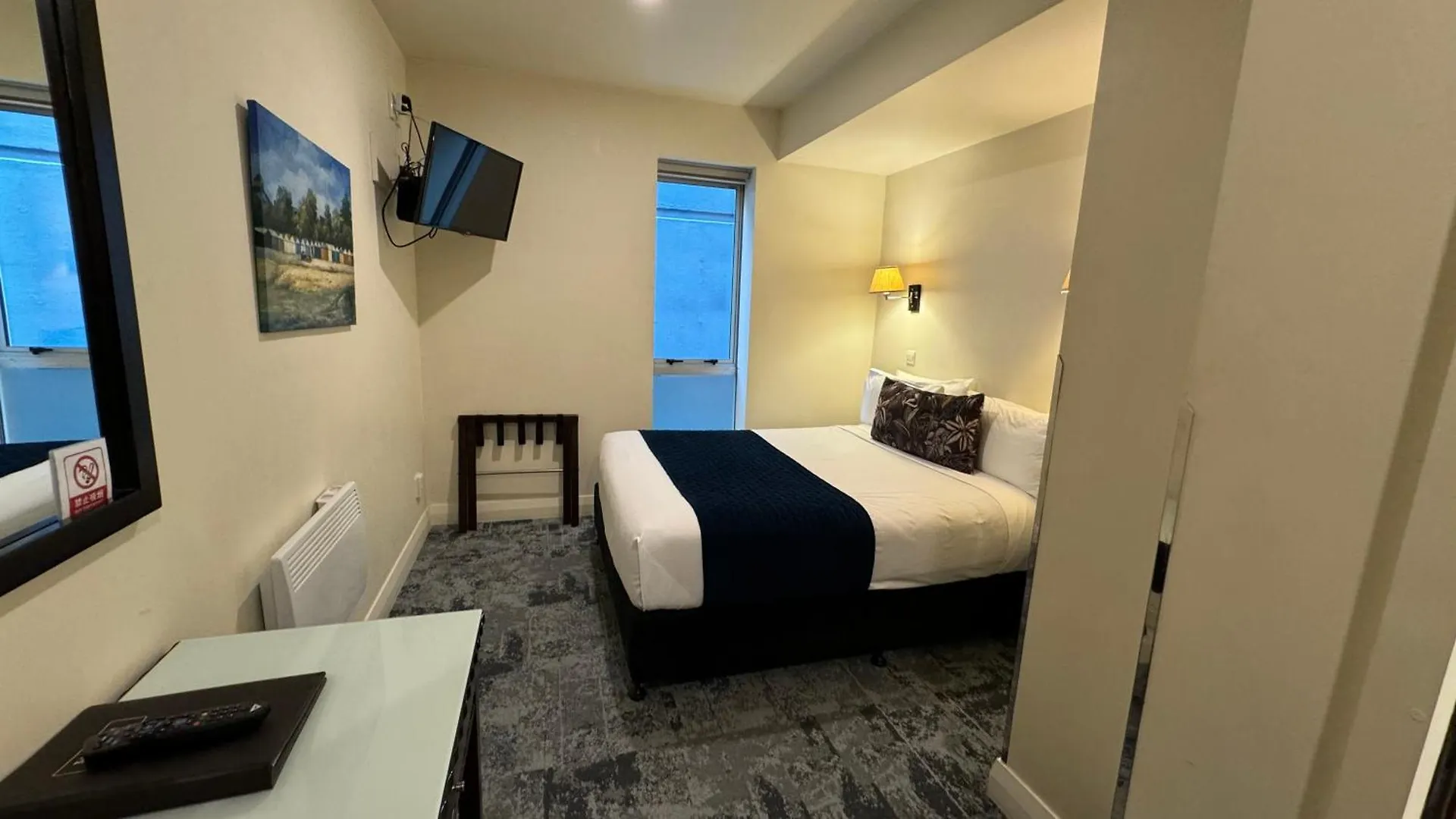 ***  Trinity Hotel Wellington Yeni Zelanda